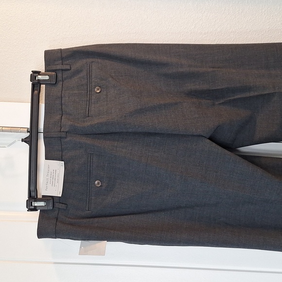 Gap NWT Size 8A (average) Grey Women's Perfect Trouser - Picture 4 of 7